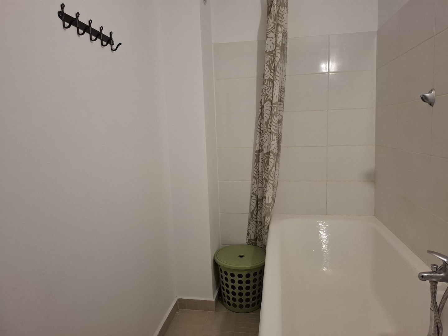 URGENT!, SCARA CURATA, BLOC REABILITAT, HOL H, MOBILAT, NEGOCIABIL - Poză 15