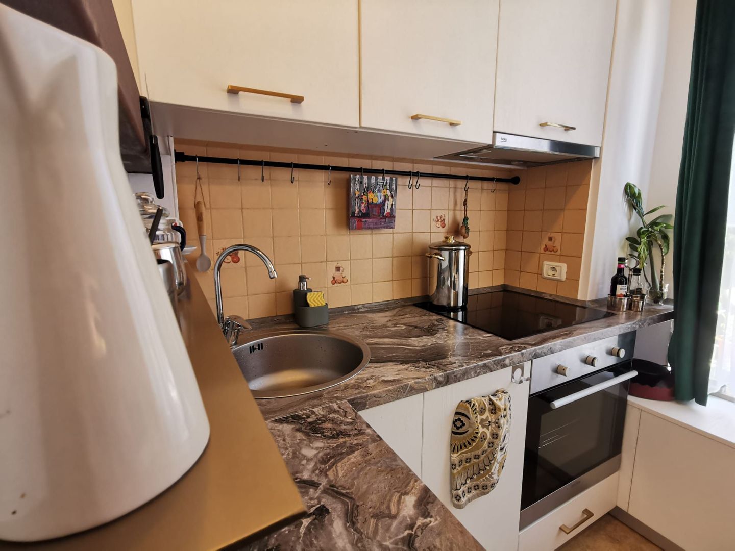 Apartament cu doua camere si loc de parcare - Poză 6