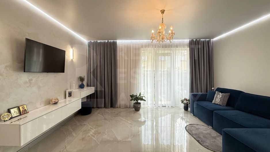 Vânzare, casă, 2 nivele, 3 camere, strada Miorița, Colonița. - Poză 3