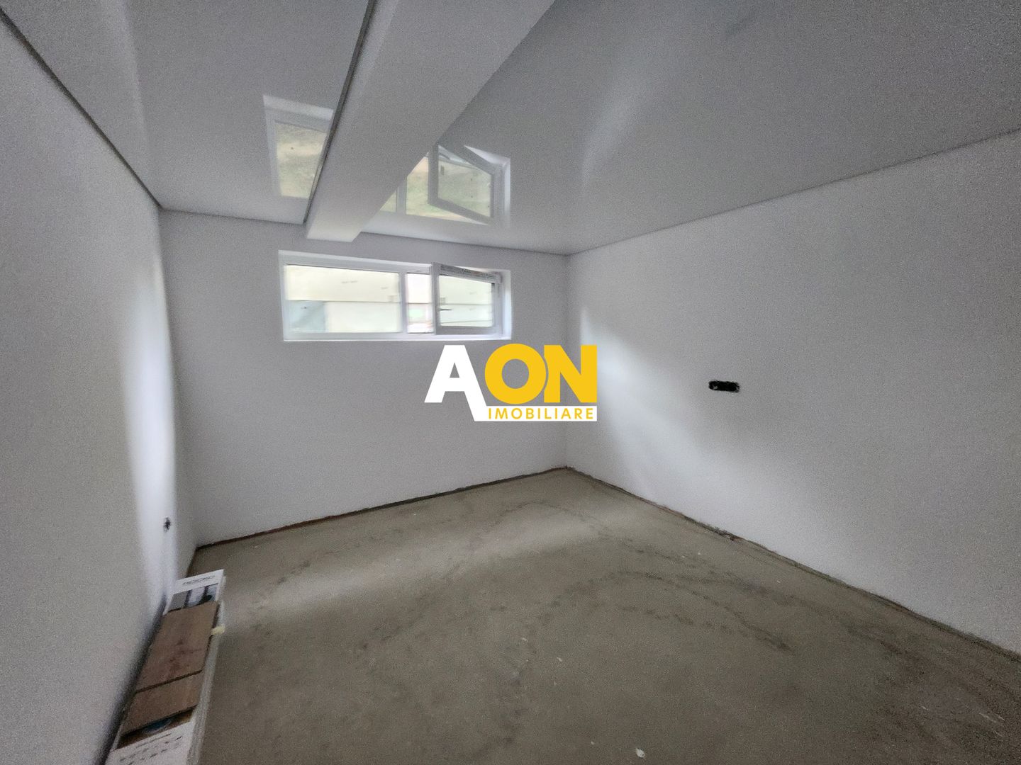 De vanzare apartament 3 camere, la vila, 130mp teren, Lac Chereteu - Poză 5