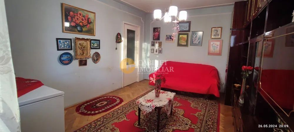 Podu Ros, 2 camere decomandate, 54mp, fara risc - Poză 1