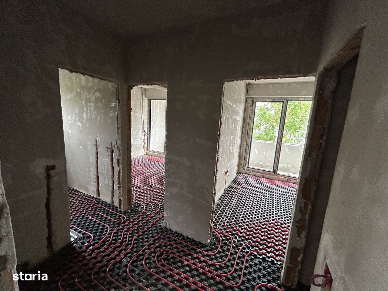 Apartament 3 camere de vanzare - Poză 10