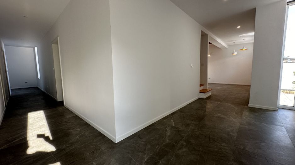 Casa individuala moderna in zona de Nord - Poză 24