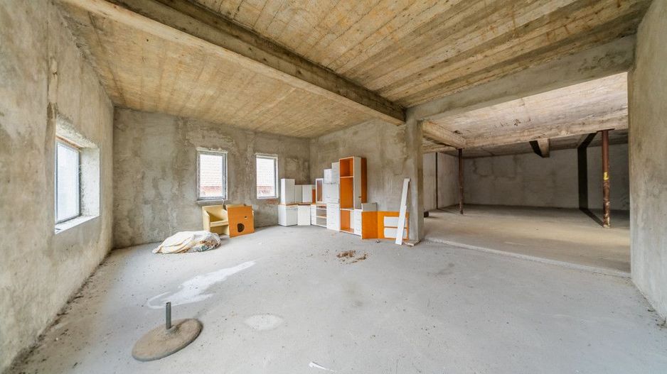 Casa caramida P+M, Vinga, cu potential spatiu comercial - Poză 7
