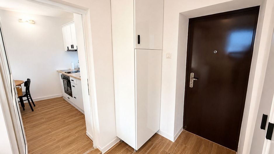 Garsonieră renovată Vilă interbelică 1932 Piața Romană | 28 mp Demisol - Poză 9