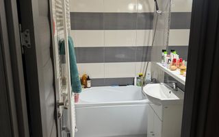 🏡 Apartament pe 2 nivele, 4 camere - de vânzare – Bulevardul Independenței - Poză 8