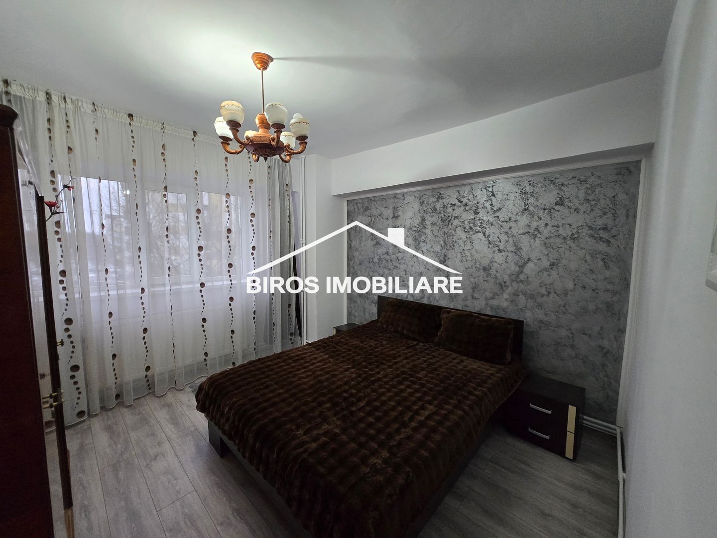 4 camere | Rovine – Părculeț - Poză 2
