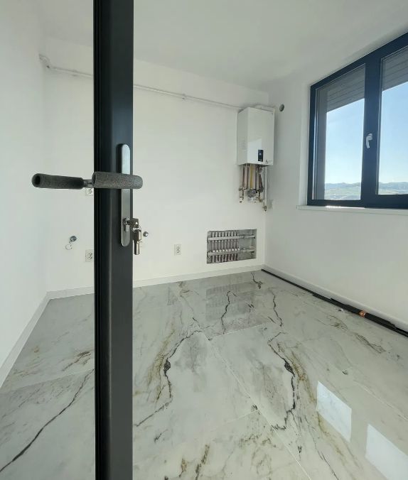 Apartament 3 camere, bloc nou, Cetate - Poză 4