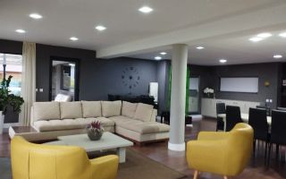 Casă de vânzare Exclusivista - Poză 1
