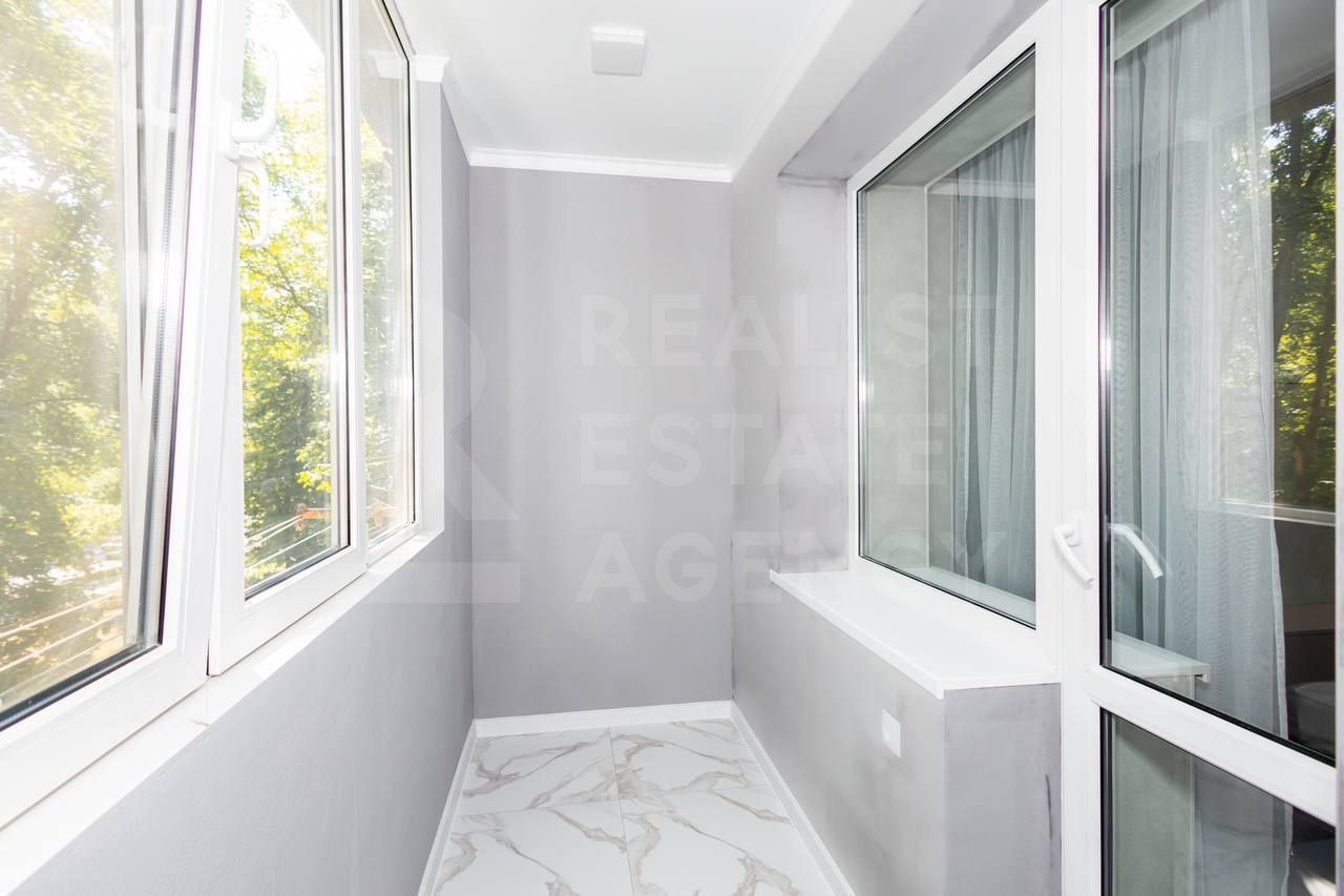 Vânzare, apartament, 2 camere + living, Miron Costin, Rîșcani - Poză 11