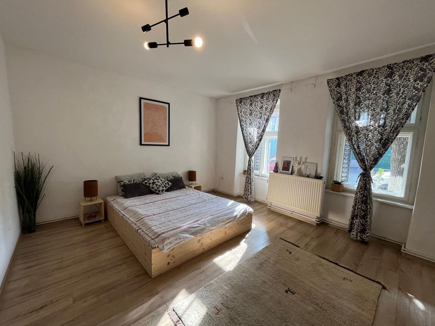 Casa de vanzare in Centrul Sibiului - Poză 1