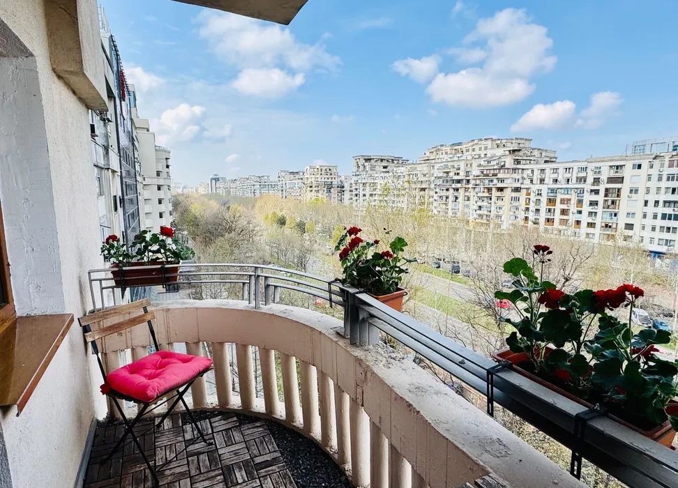 Apartament cochet cu 2 camere și vedere panoramică spre Palatul Parlamentului - Poză 8