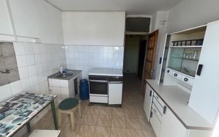 APARTAMENT 3 CAMERE ETAJ 2 CAMPULUNG CARTIER GRADISTE - Poză 7