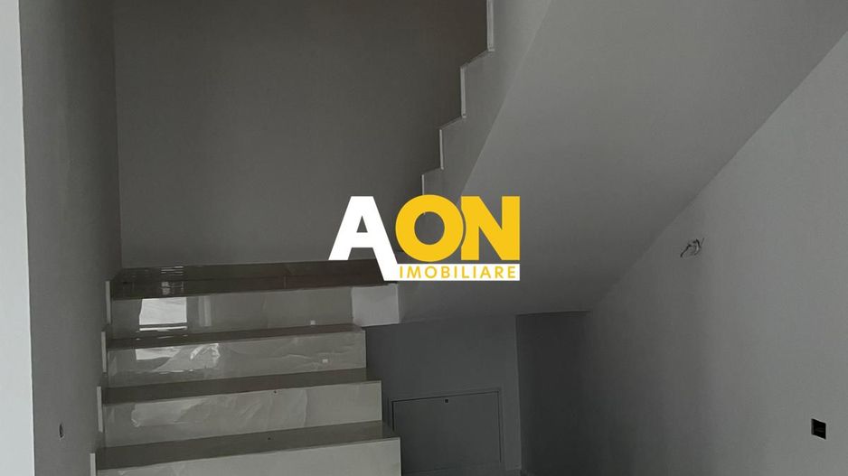 De vanzare 1/2 duplex finisat, 4 camere, 326mp teren, Cetate - Poză 5