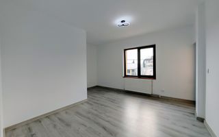 Vilă Individuală cu o curte generoasa zona Aparatorii Patriei - Poză 12