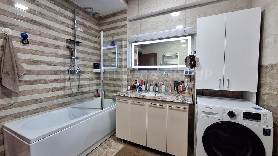 Apartament 2 camere decomandat, spatios,  Coresi Isaran - Poză 15