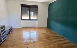 Casa ultracentral Periam - Poză 13