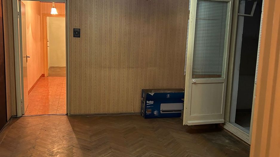 Vanzare apartament 3 camere Titan-Aleea Zavideni, parc Titanel, metrou - Poză 1