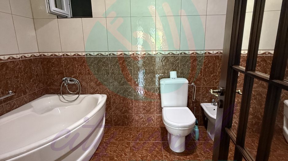Casă de vânzare – zona Mega Mall -  Vatra Luminoasa - Monza - Poză 19