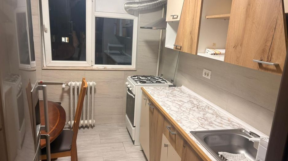 Apartament de închiriat - Poză 4