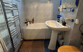 3 camere zona Dorobantilor etaj 2 Garaj sub bloc boxa CENTRALA - Poză 3