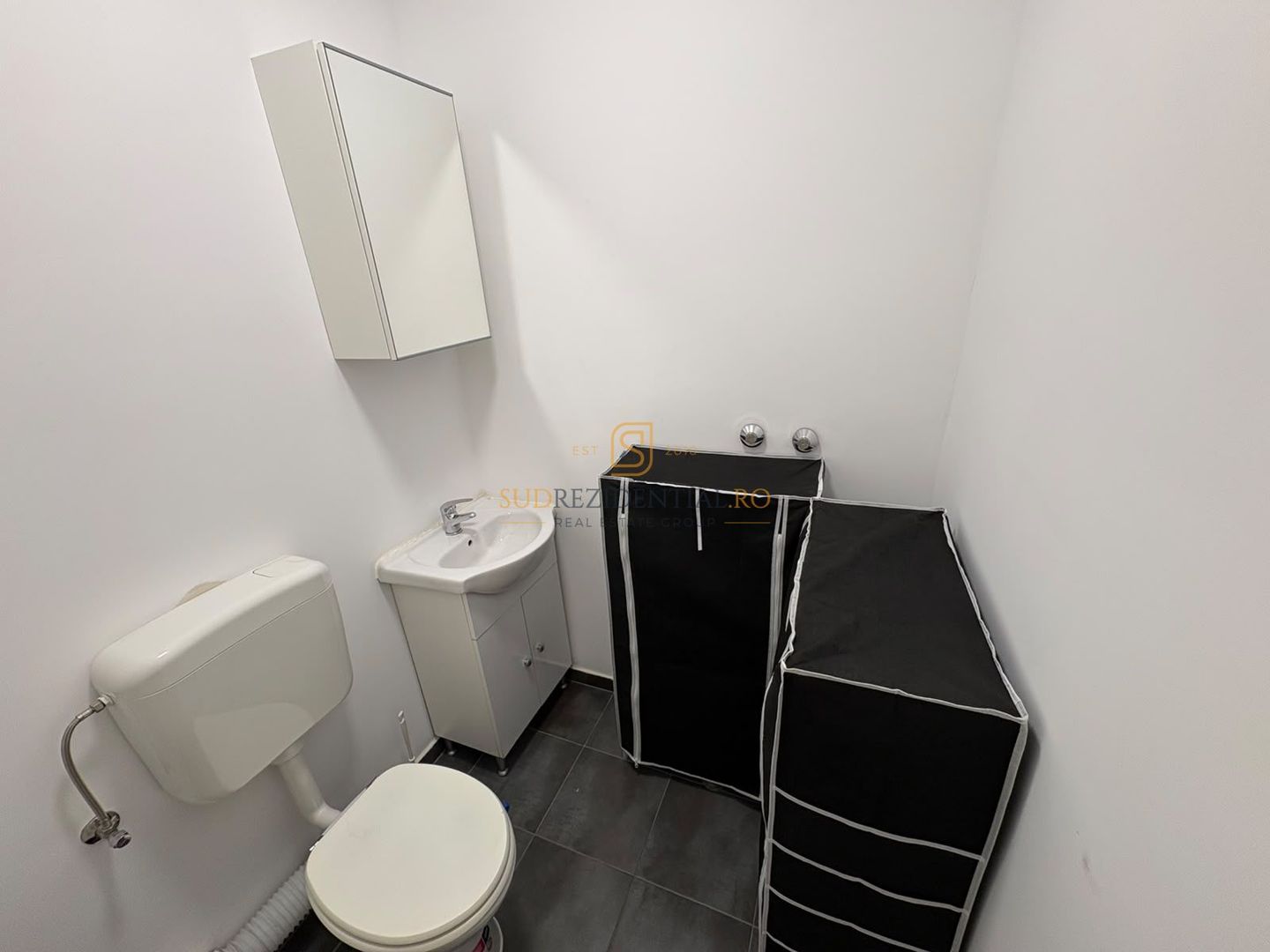 Apartament cu 3 camere, Viva Residence, Metrou Aparatorii Patriei - Poză 11