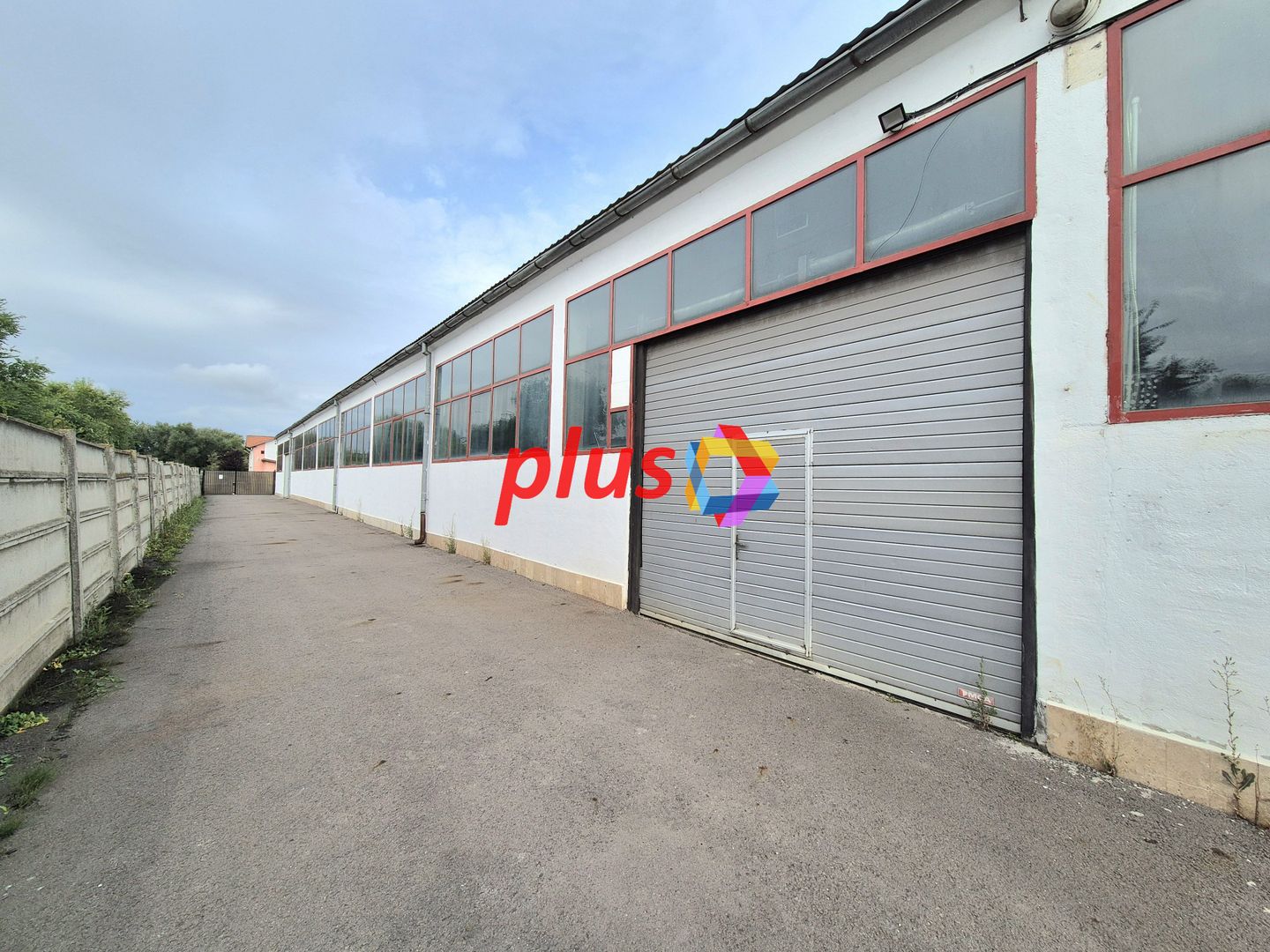 Hala de inchiriat Brașov - 700 mp #plus-imo.ro - Poză 1