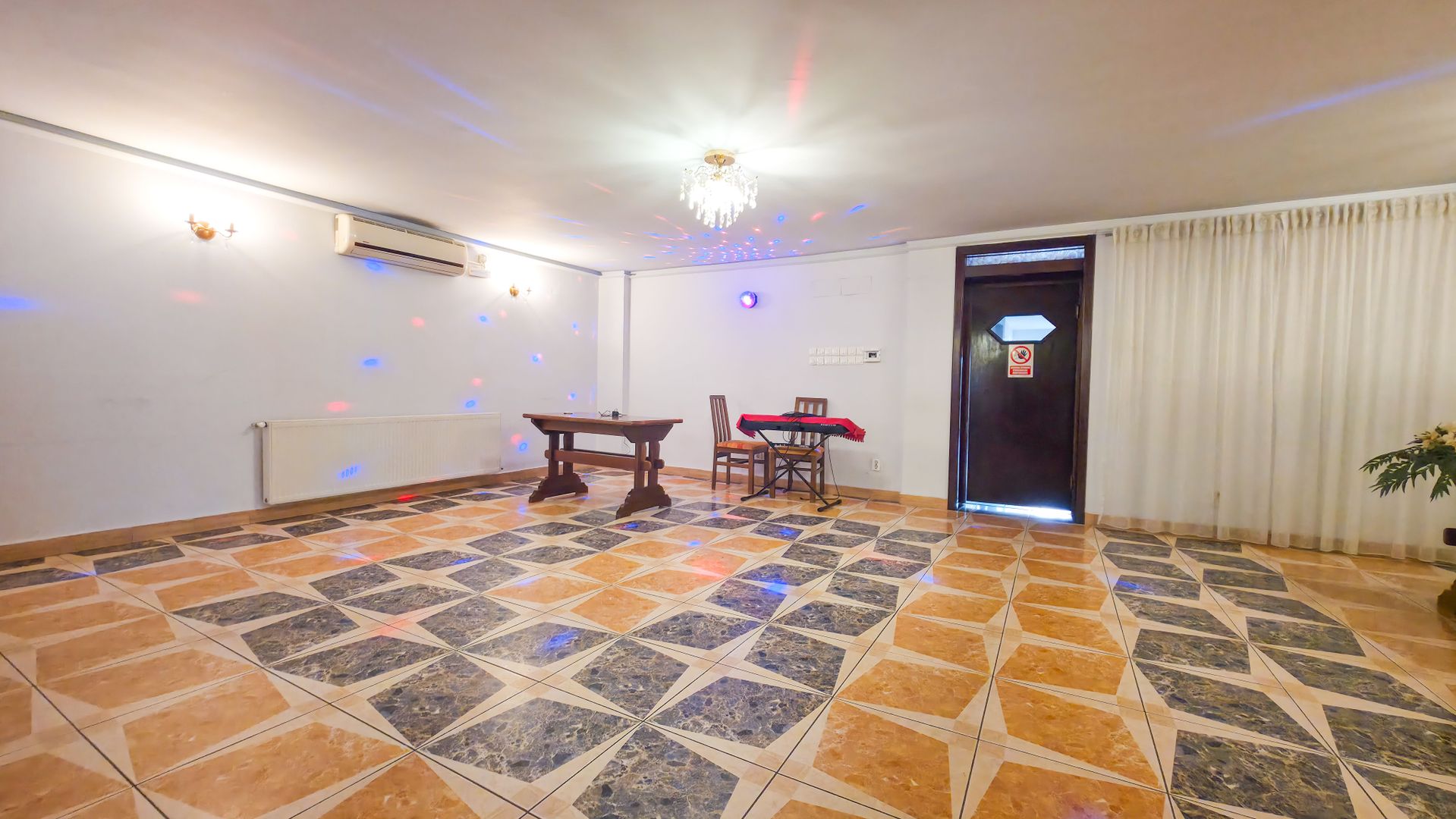 De vânzare – Proprietate comercială tip Restaurant & Salon Evenimente - Poză 24