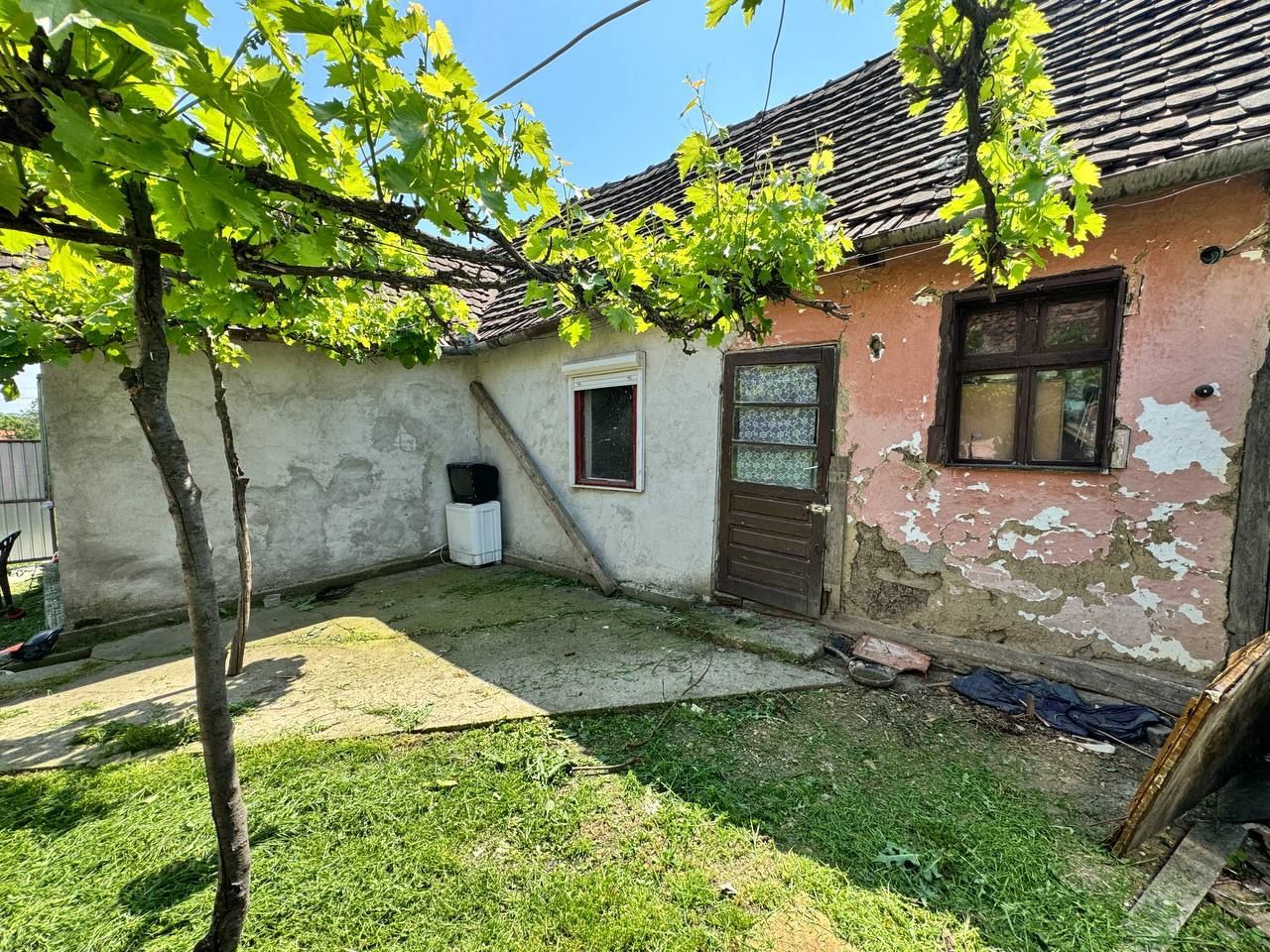 REZERVAT! Casă modestă în Arăneag, zona Căsoaia. - Poză 8
