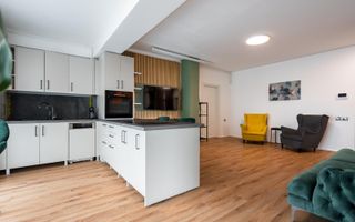 Short-term rent: 3 rooms apartment | Northside Park | Sector 1 - Poză 1