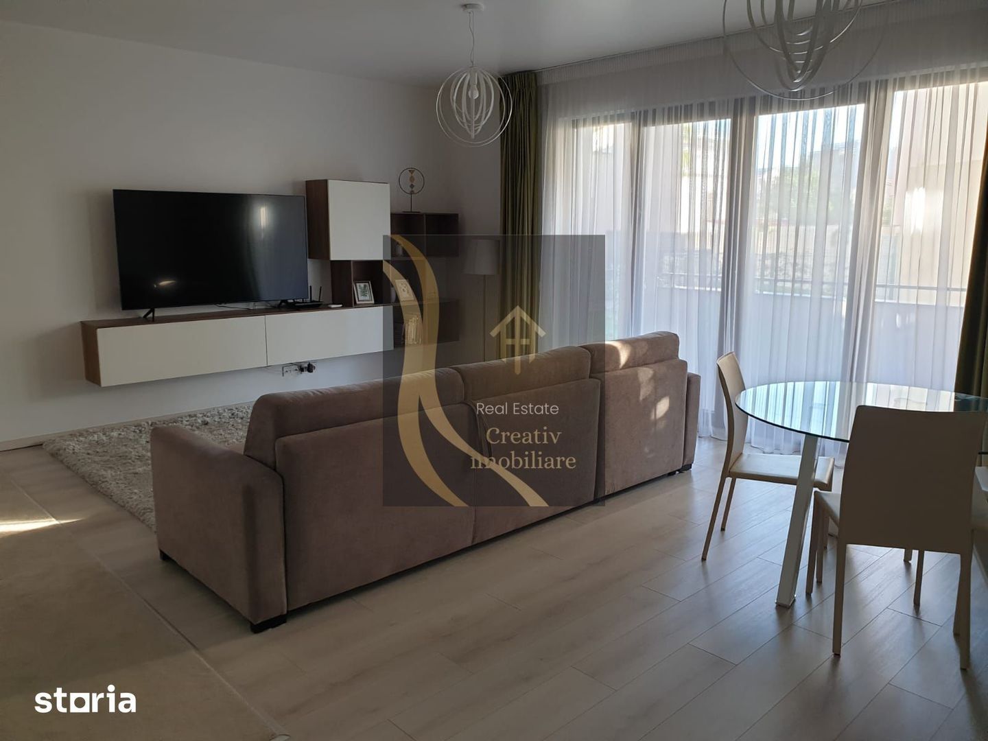 Studio cu gradina proprie - Soho Unirii - Poză 16