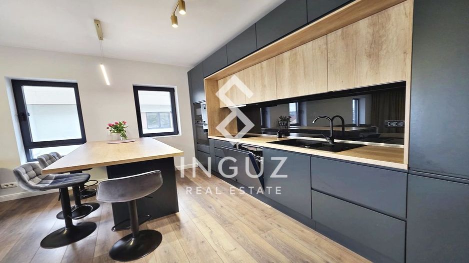 Apartament 3 camere de închiriat – Cortina North | Parcare inclusă | P - Poză 4