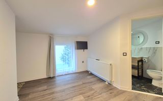 Spatiu comercial -242 mp - Poză 18