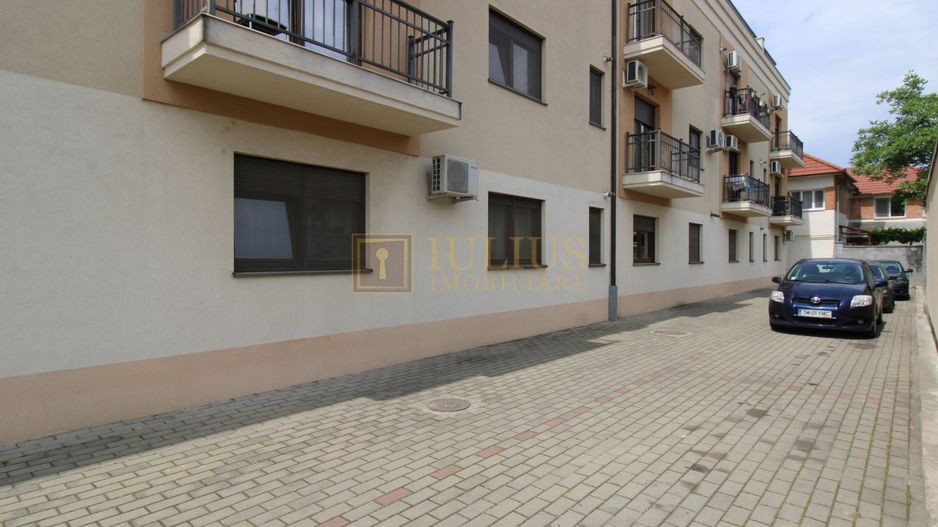 Stadion/Complex Studentesc;3 camere, 2 dormitoare egale, centrala proprie si AC. - Poză 23