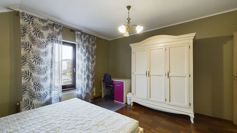 Casă modernă în Giroc, complet mobilată și utilată - Poză 25