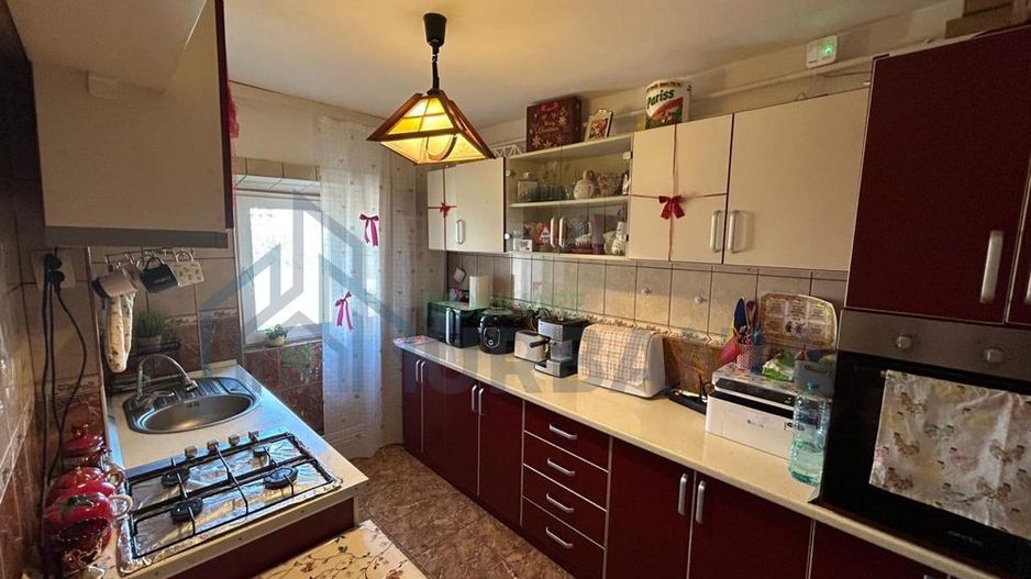 Apartament 3 camere Pacurari - Poză 4