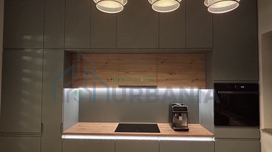 Casă cu 4 camere, în curte, finisaje high-quality - Poză 11