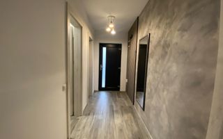 Casa tip duplex , pivnita, carport in Selimbar zona Brana - Poză 4