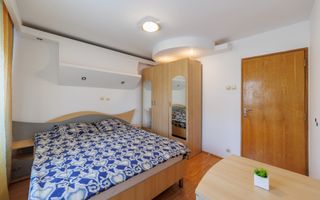 APARTAMENT 3 CAMERE DE INCHIRIAT – ETAJ 2 | DECOMANDAT |  POPA SAPCA - Poză 8