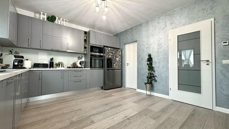 Vila moderna- 4 camere- cu piscina, complet mobilata si utilata - Sag - Poză 4