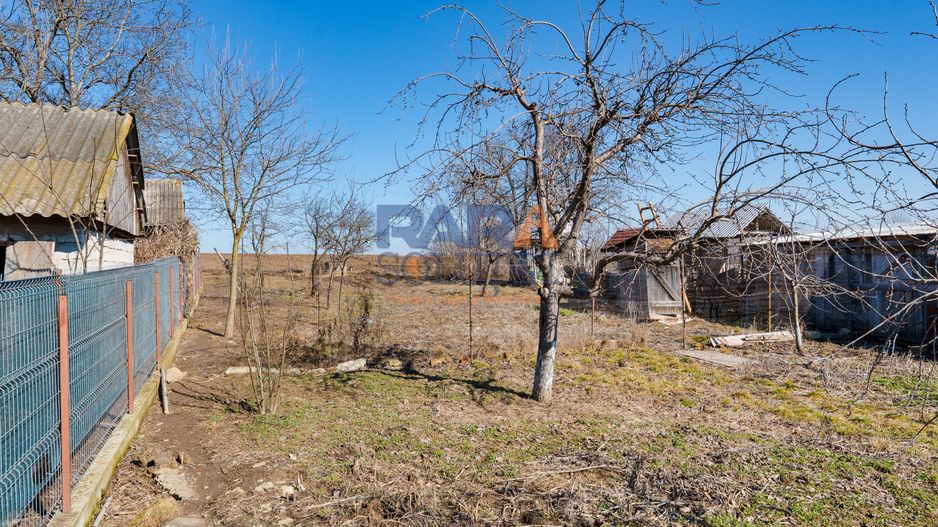 Casă nouă - 2800 mp teren - Poză 15