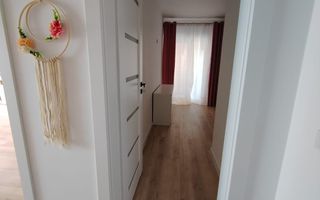 Închiriere apartament 3 camere - Poză 9