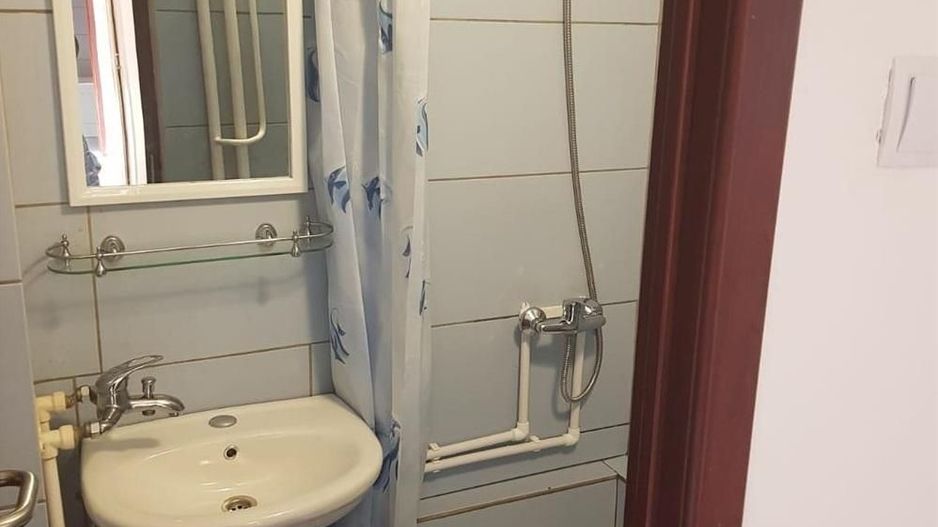AP. 3 CAMERE - P-TA SUDULUI, BUCATARIE INCHISA, MOBILAT/UTILAT - Poză 9