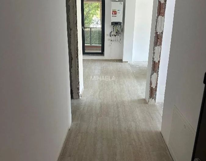 De vanzare aparatament 2 camere, zona Vrangasi - Poză 3