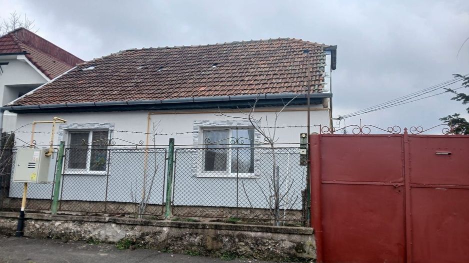 Casa individuala cu 3 camere si 1200 mp teren - zona Mehala - Poză 7