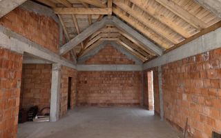 Proiect Casă spațioasă de vânzare – 4 camere  Ghimbav, Brașov - Poză 1