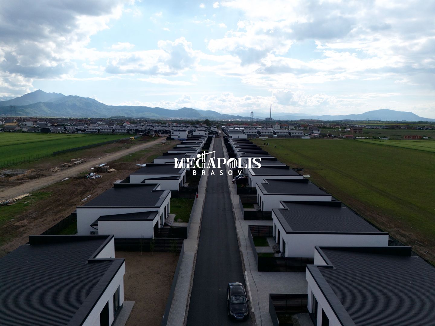 Casă 4 Camere | Parter | Drum Asfaltat | Intabulată | Credit | Izvor - Poză 43
