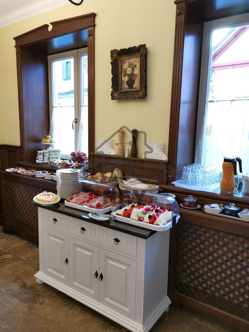 Vila de vanzare in zona Centrala/Orasul de jos - Poză 30