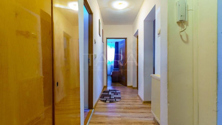 Apartament de vânzare cu 3 camere în Cartierul Mănăștur. - Poză 2