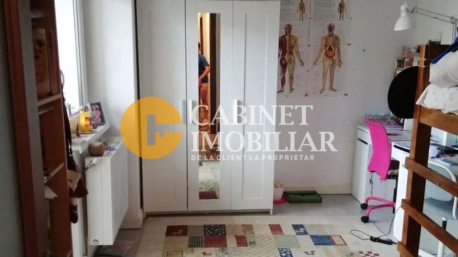 GARĂ - APARTAMENT 2 CAMERE DECOMANDAT - ETAJ 2 - Poză 1